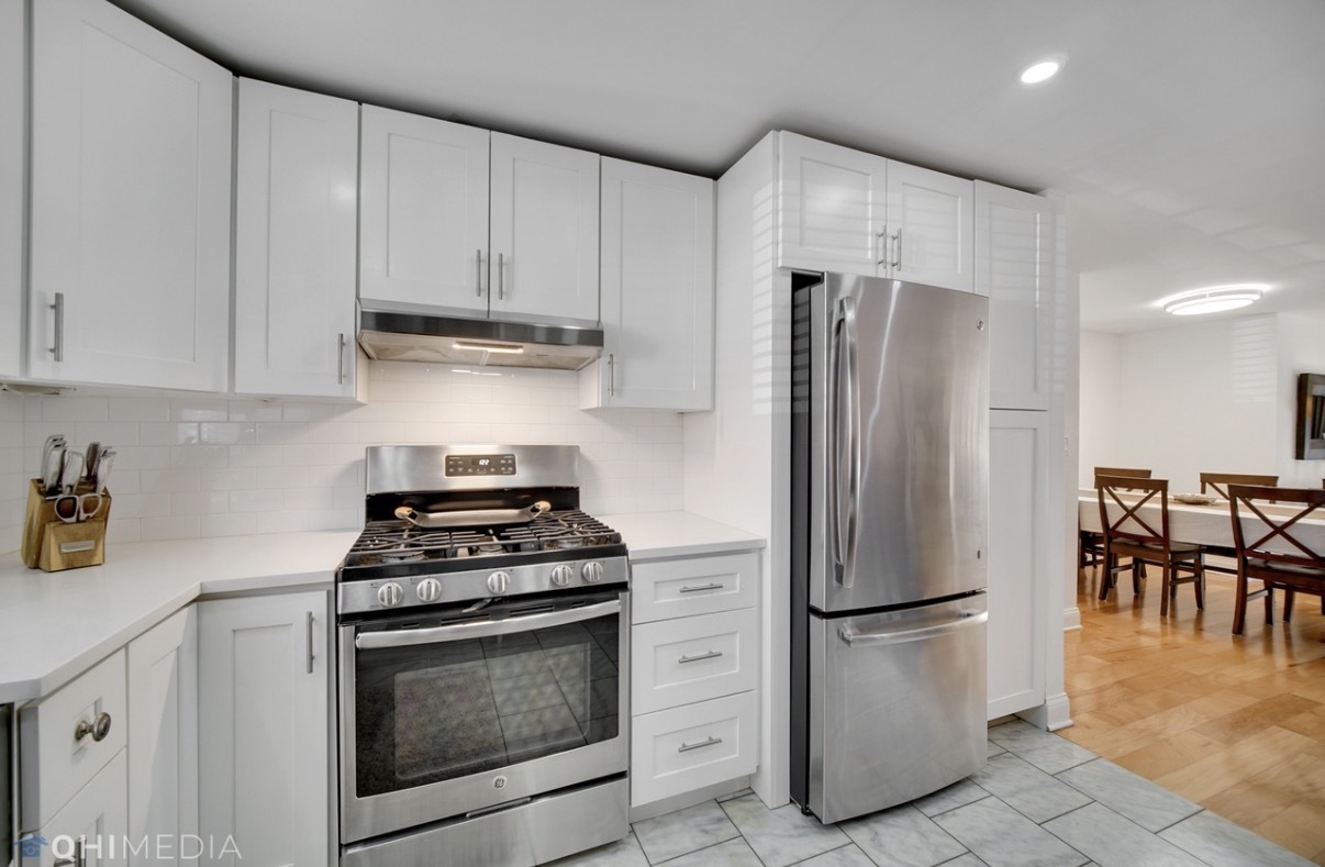 5365 N Delphia Avenue 166