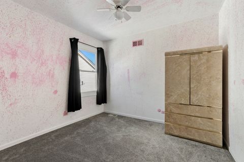 Tiny photo for 917 Shambliss Lane, Buffalo Grove, IL 60089 (MLS # 12617137)