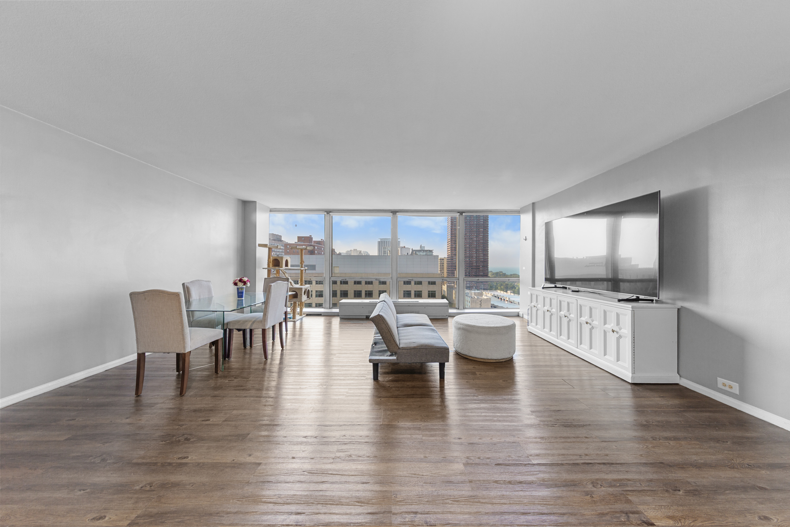 330 W DIVERSEY Parkway 1508