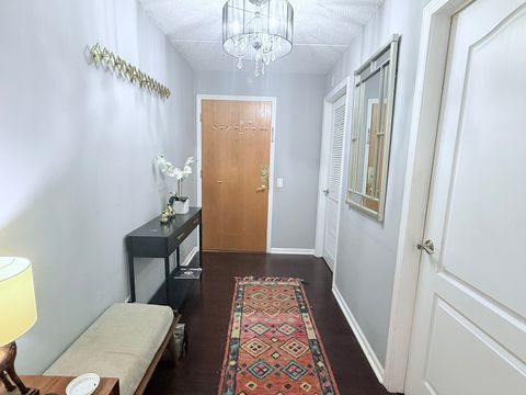 Tiny photo for 811 Chicago Avenue #308, Evanston, IL 60202 (MLS # 12540952)