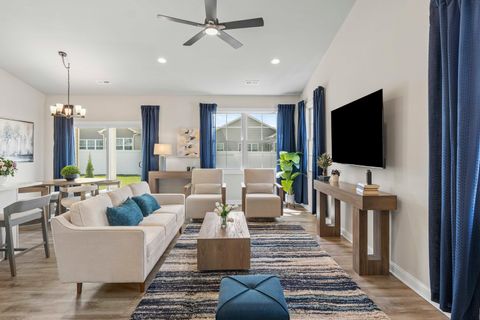 Tiny photo for 6375 Jasmine Avenue, Portage, IN 46368 (MLS # 12555454)