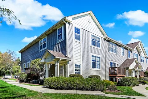 A home in Willowbrook