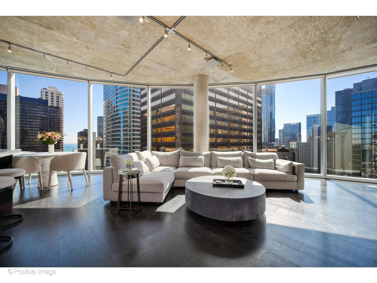 600 N FAIRBANKS Court 2801