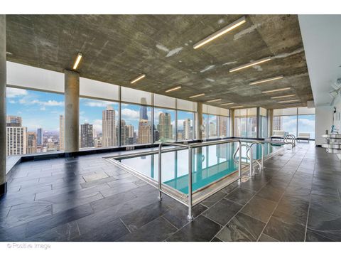 Tiny photo for 600 N FAIRBANKS Court #2801, Chicago, IL 60611 (MLS # 12583146)