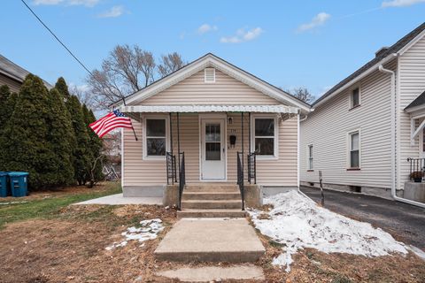 Photo of 534 Rosewood Avenue, Aurora, IL 60505 (MLS # 12535984)