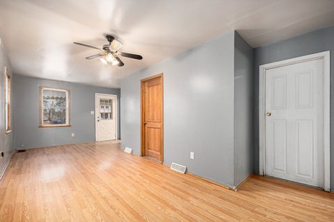 Tiny photo for 534 Rosewood Avenue, Aurora, IL 60505 (MLS # 12535984)