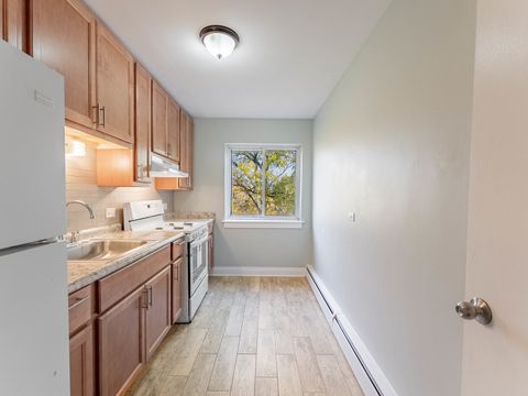 Tiny photo for 6500 N Ridge Boulevard #4E, Chicago, IL 60626 (MLS # 12524848)