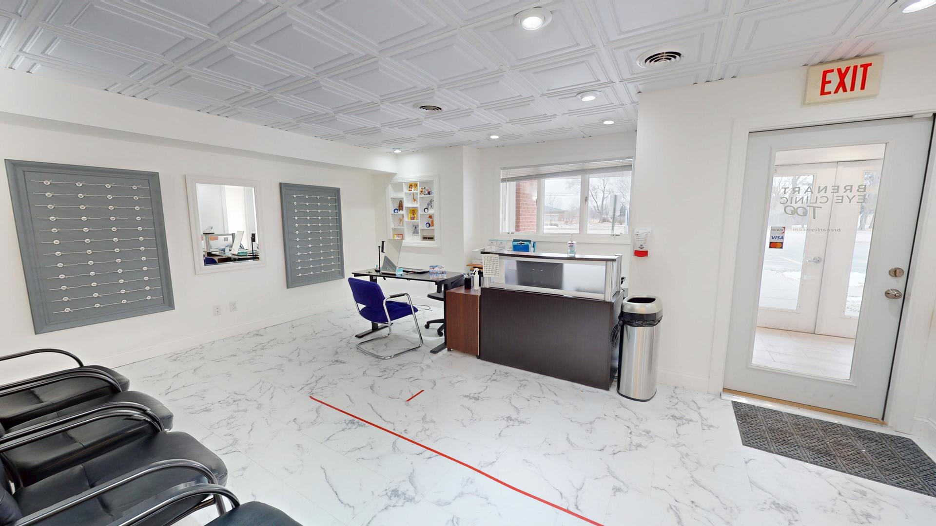 718 Bridge Street N 718B