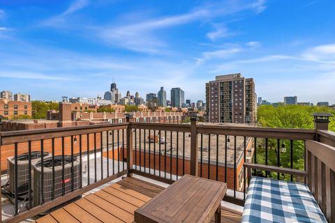 Tiny photo for 1431 N Cleveland Avenue, Chicago, IL 60610 (MLS # 12555962)