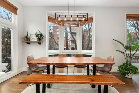 Tiny photo for 1431 N Cleveland Avenue, Chicago, IL 60610 (MLS # 12555962)