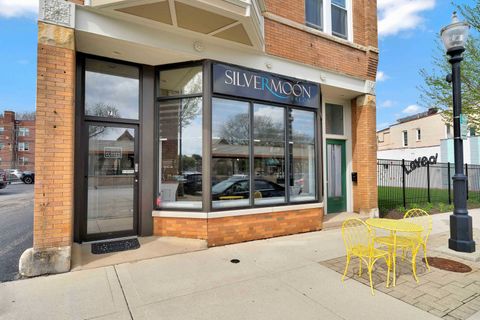 Tiny photo for 711 W Hillgrove Avenue, La Grange, IL 60525 (MLS # 12667757)