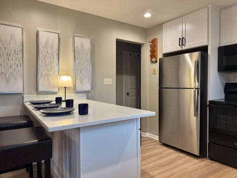 Tiny photo for 1205 E Ironwood Drive, Mount Prospect, IL 60056 (MLS # 12780998)