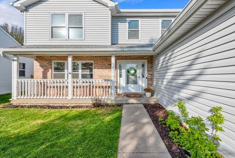 Tiny photo for 627 Grace Drive, Lake In The Hills, IL 60156 (MLS # 12613497)