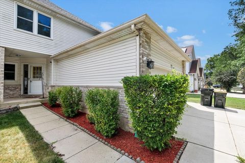 Tiny photo for 2153 Laurel Avenue, Hanover Park, IL 60133 (MLS # 12714886)