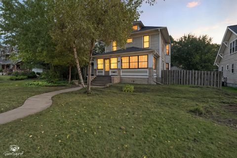 Tiny photo for 878 S Wildwood Avenue, Kankakee, IL 60901 (MLS # 12606945)