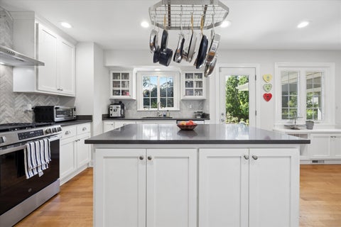 Tiny photo for 220 7th Avenue, La Grange, IL 60525 (MLS # 12683280)