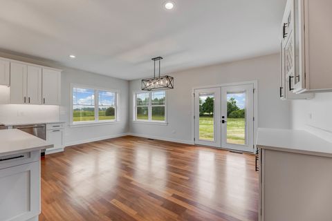 Tiny photo for 5508 Legend Drive, Yorkville, IL 60560 (MLS # 12424468)