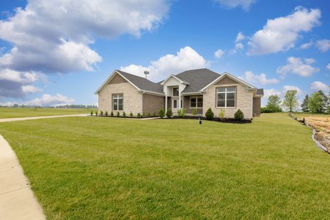 Tiny photo for 5508 Legend Drive, Yorkville, IL 60560 (MLS # 12424468)