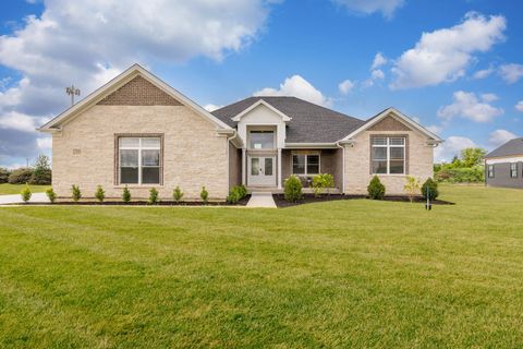 Tiny photo for 5508 Legend Drive, Yorkville, IL 60560 (MLS # 12424468)