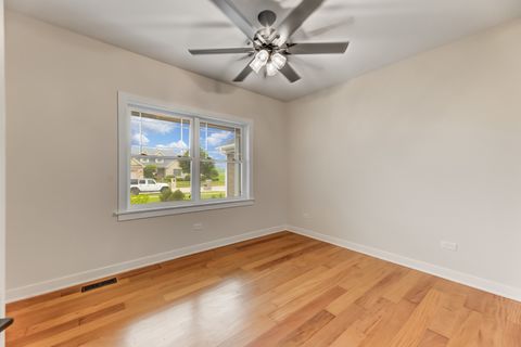Tiny photo for 5508 Legend Drive, Yorkville, IL 60560 (MLS # 12424468)