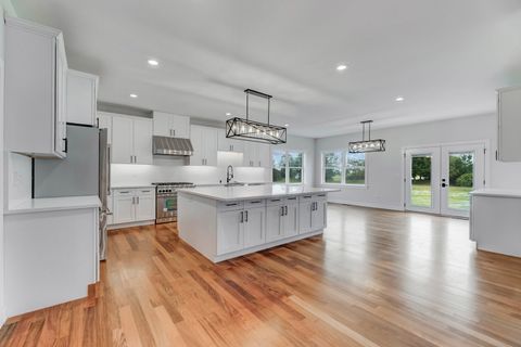 Tiny photo for 5508 Legend Drive, Yorkville, IL 60560 (MLS # 12424468)