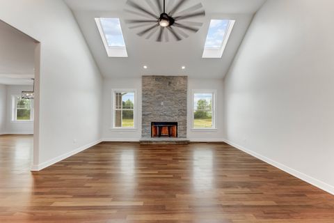 Tiny photo for 5508 Legend Drive, Yorkville, IL 60560 (MLS # 12424468)