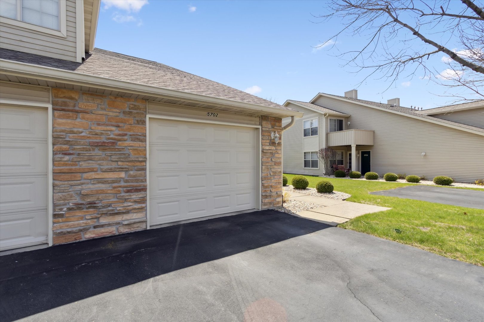 5702 Oak Village Drive 5702