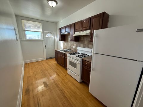 Tiny photo for 2140 S Clarence Avenue #2S, Berwyn, IL 60402 (MLS # 12532784)
