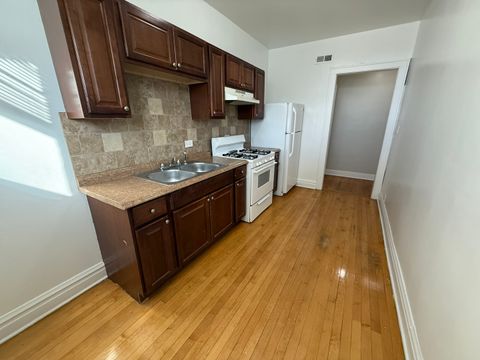 Tiny photo for 2140 S Clarence Avenue #2S, Berwyn, IL 60402 (MLS # 12532784)