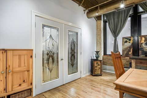 Tiny photo for 124 W Polk Street #100, Chicago, IL 60605 (MLS # 12348448)