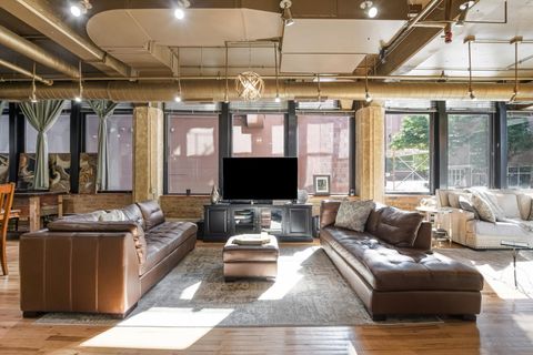 Tiny photo for 124 W Polk Street #100, Chicago, IL 60605 (MLS # 12348448)