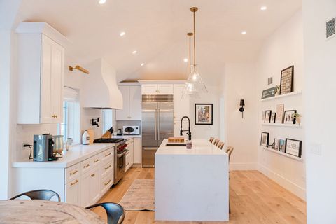 Tiny photo for 2250 South Street, Geneva, IL 60134 (MLS # 12592840)