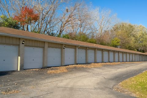 Tiny photo for 9250 Beloit Avenue #104, Bridgeview, IL 60455 (MLS # 12525153)