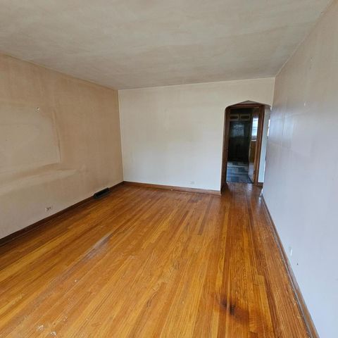 Tiny photo for 4804 S Lamon Avenue, Chicago, IL 60638 (MLS # 12523837)