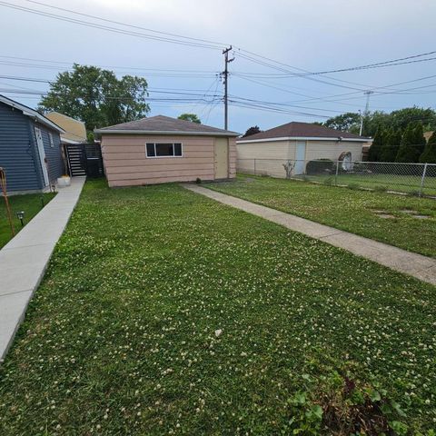 Tiny photo for 4804 S Lamon Avenue, Chicago, IL 60638 (MLS # 12523837)