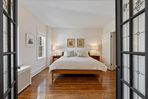 Tiny photo for 2608 N Lakeview Avenue #2D, Chicago, IL 60614 (MLS # 12629840)