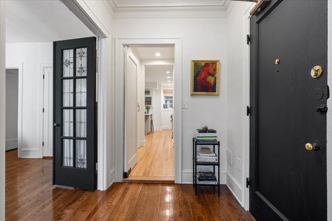 Tiny photo for 2608 N Lakeview Avenue #2D, Chicago, IL 60614 (MLS # 12629840)