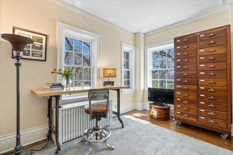 Tiny photo for 2608 N Lakeview Avenue #2D, Chicago, IL 60614 (MLS # 12629840)