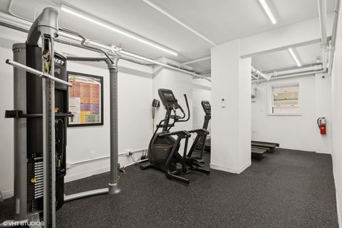 Tiny photo for 2608 N Lakeview Avenue #2D, Chicago, IL 60614 (MLS # 12629840)