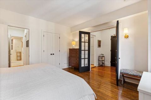 Tiny photo for 2608 N Lakeview Avenue #2D, Chicago, IL 60614 (MLS # 12629840)