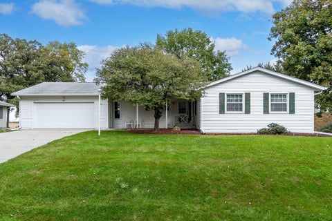 Photo of 410 Ridge Drive, Geneseo, IL 61254 (MLS # 12790877)