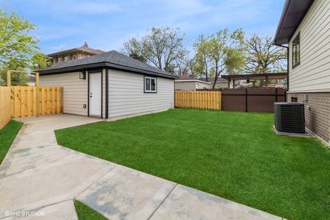 Tiny photo for 114 Oak Ridge Avenue, Hillside, IL 60162 (MLS # 12358844)
