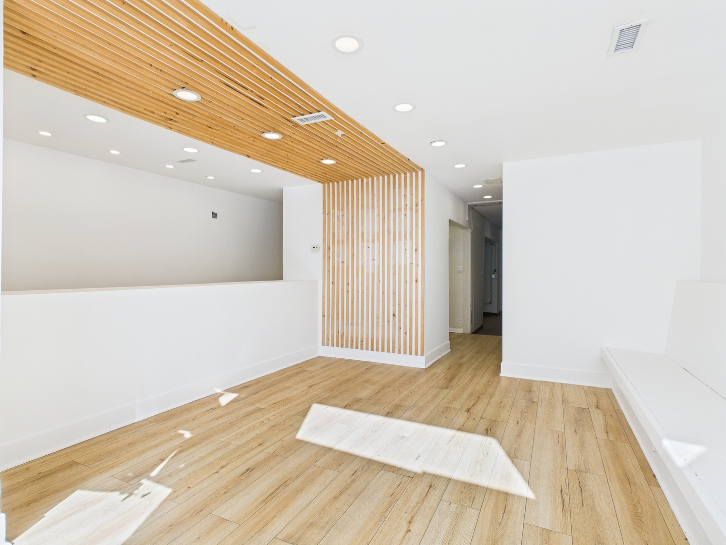 1512 W Taylor Street 1