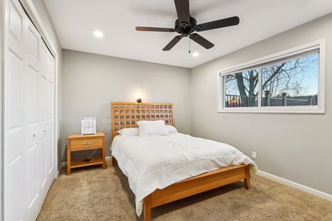 Tiny photo for 220 Larchwood Lane, North Aurora, IL 60542 (MLS # 12521177)