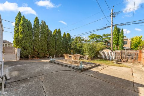 Tiny photo for 1700 N Natoma Avenue, Chicago, IL 60707 (MLS # 12488037)