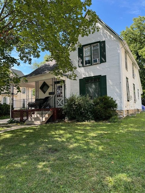 227 W Locust Street DeKalb IL 60115