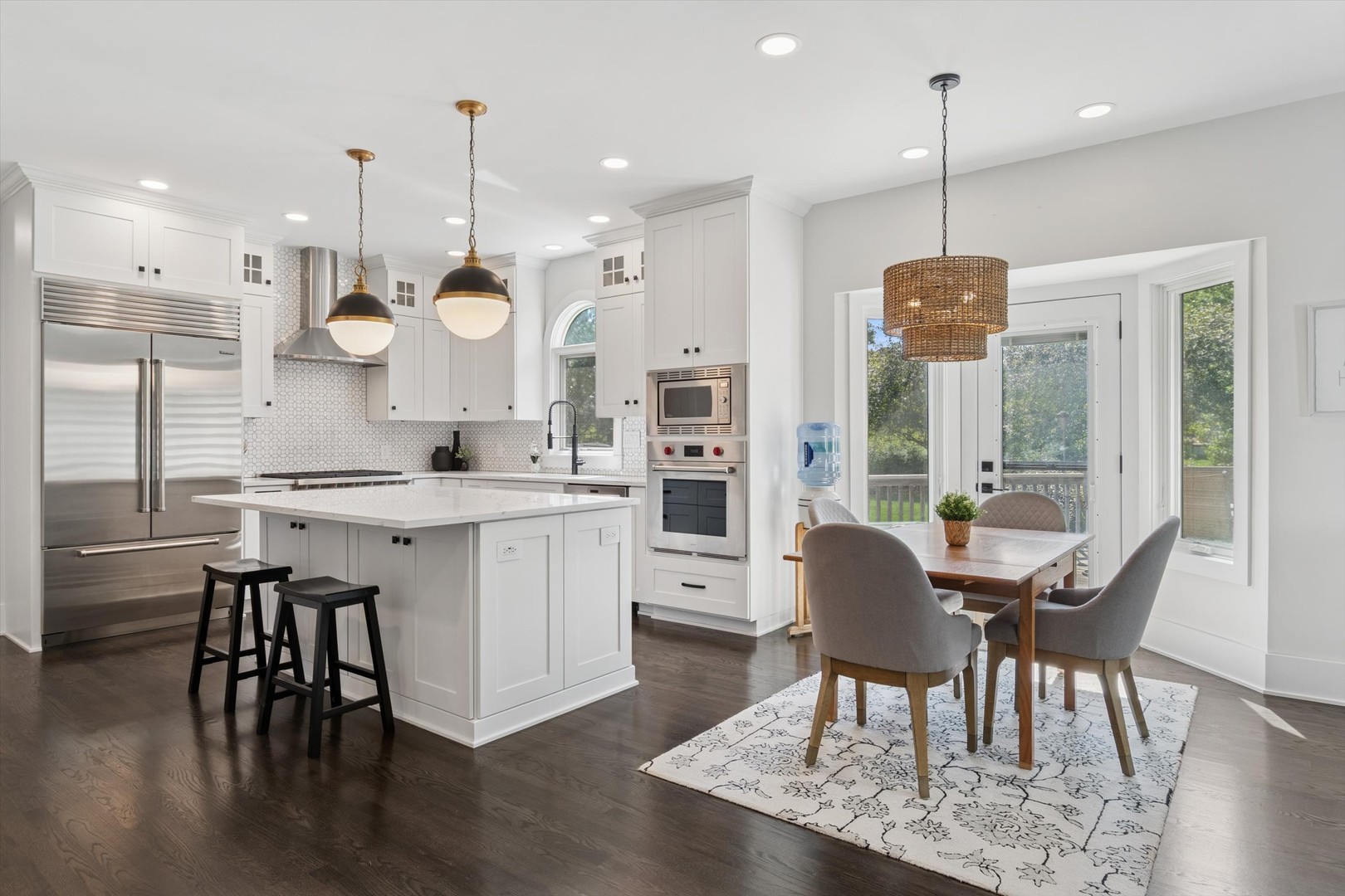 Naperville, Illinois 60564, United States, 4 Bedrooms Bedrooms, ,4 BathroomsBathrooms,Residential,Active,210224