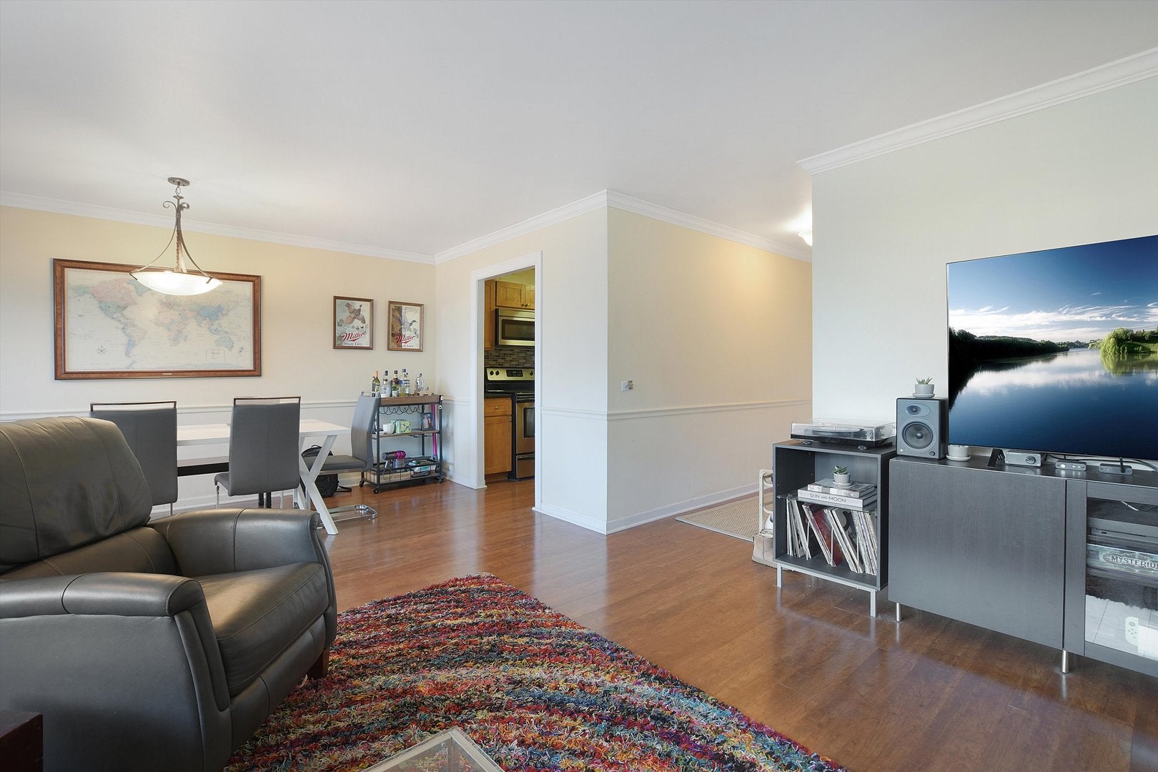 1555 N Sandburg Terrace 201
