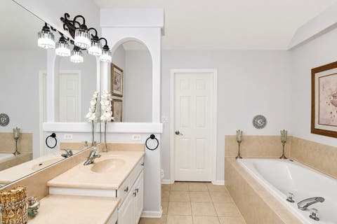 Tiny photo for 1555 S Paul Le Comte Court #58, Palatine, IL 60067 (MLS # 12711336)