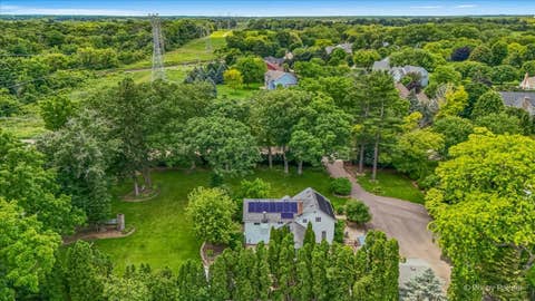 Tiny photo for 5016 N Oak Street, Crystal Lake, IL 60012 (MLS # 12640320)